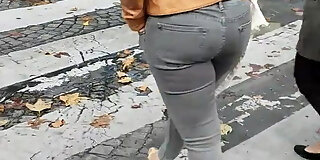 ass,big,big ass,jeans,outdoor,street,