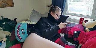 amateur,babe,cum,exclusive,female orgasm,fetish,game,glasses,goth,masturbating,nerdy,smoking,solo,teen,verified,